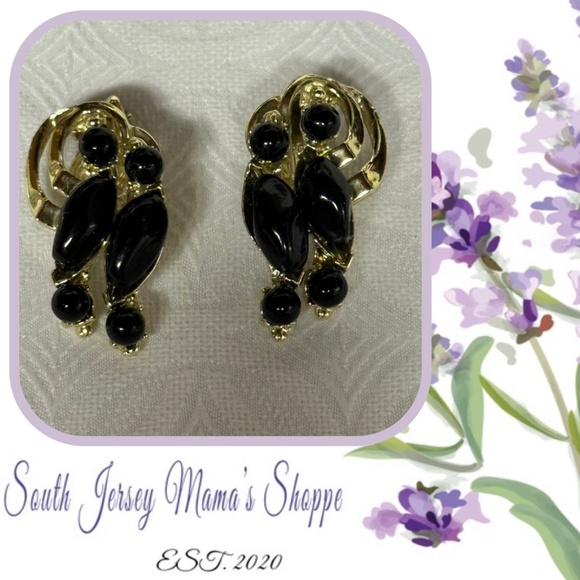 Vintage Gold Tone Clip Earrings With Black Agate And Acrylic Beads - Picture 1 of 10